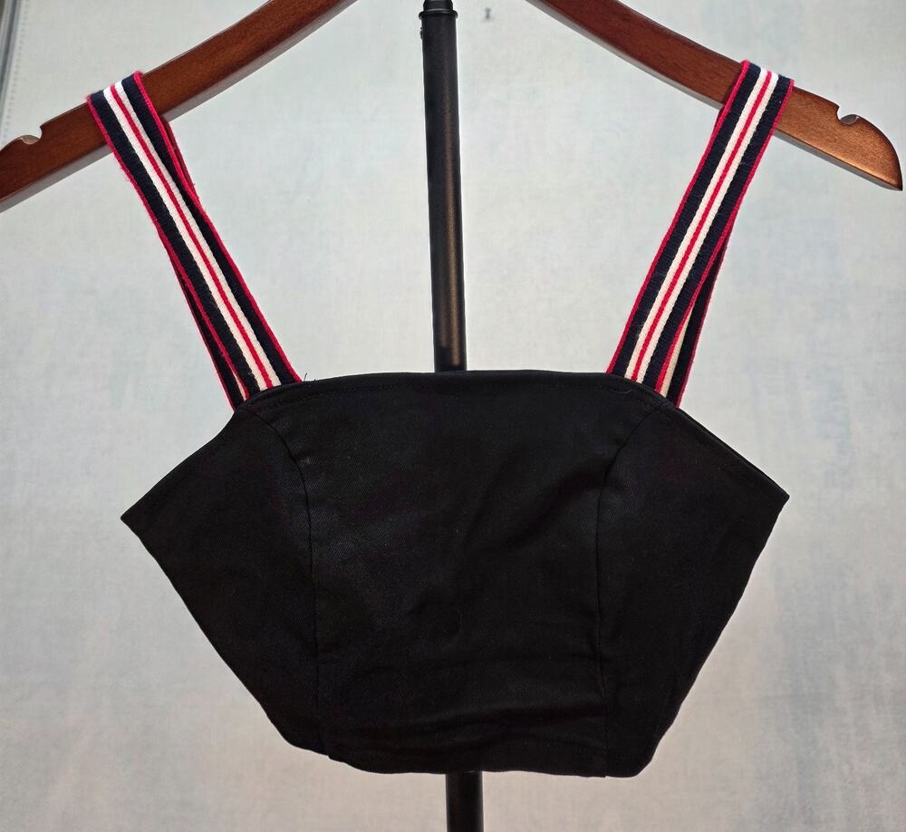 Urban Outfitters Black Cropped Tank Top with‎ Red/White Striped Stripes Sz XS